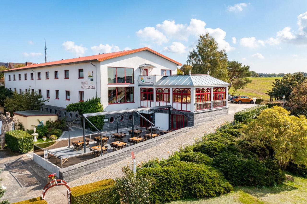 Hotel Am Gothensee 제바트헤링스도르프 외부 사진