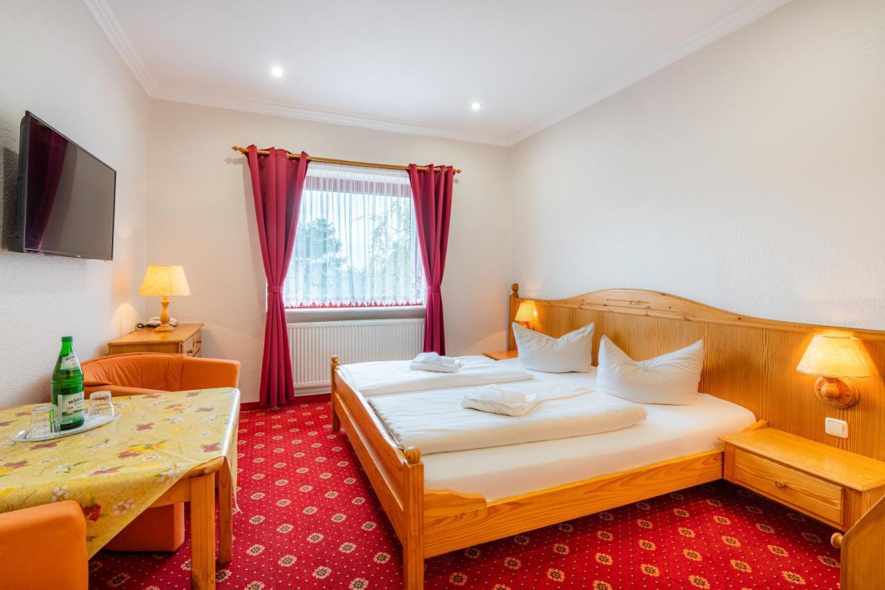 Hotel Am Gothensee 제바트헤링스도르프 외부 사진